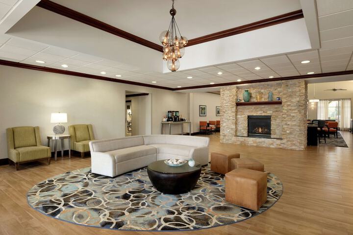 Homewood Suites by Hilton Dulles-North / Loudoun