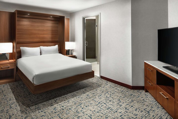 Hilton Boston Logan Airport
