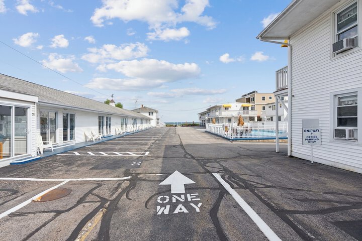 Atlantis Motel