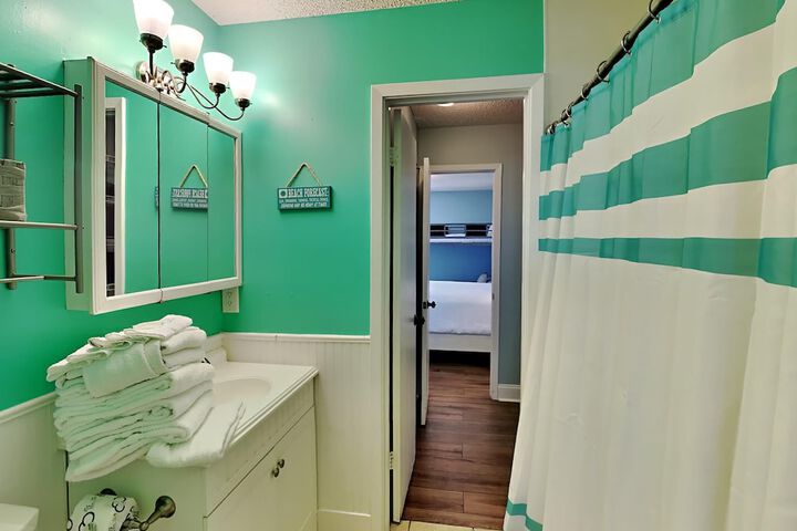 Room 46 of 73