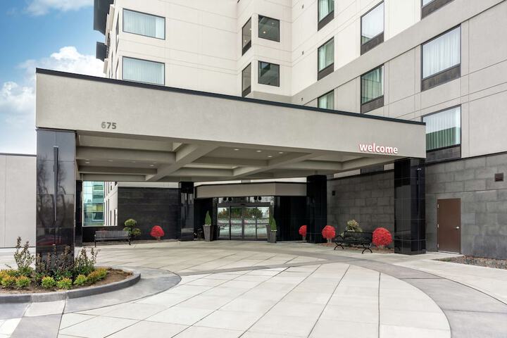 Hotel 2 of 65