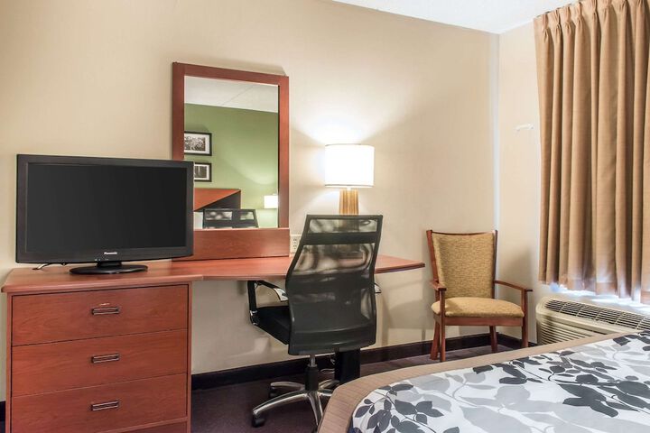 Sleep Inn & Suites of Lancaster County