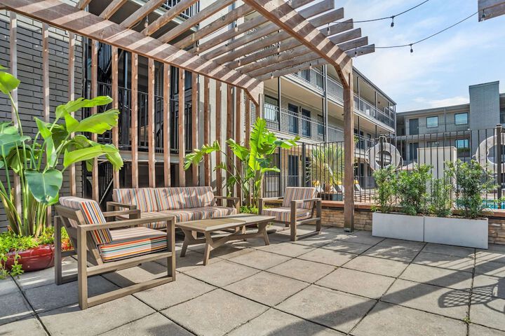 Terrace/Patio 87 of 89