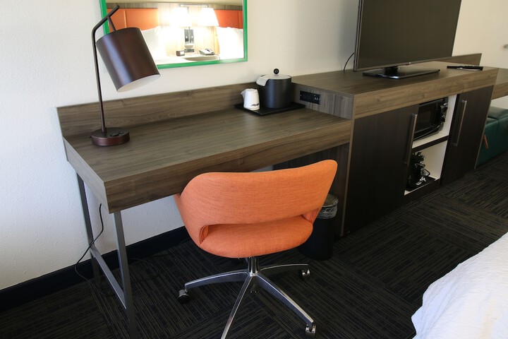Room 25 of 44