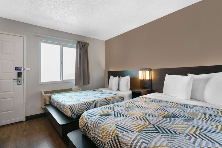 Room 20 of 26
