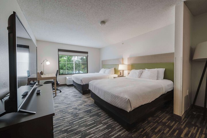 Country Inn & Suites by Radisson Lake George (Queensbury), NY