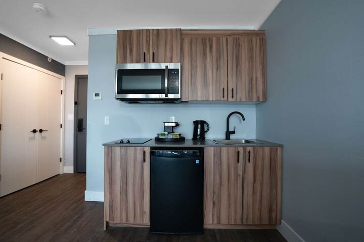 Prestige Kamloops Hotel WorldHotels Crafted