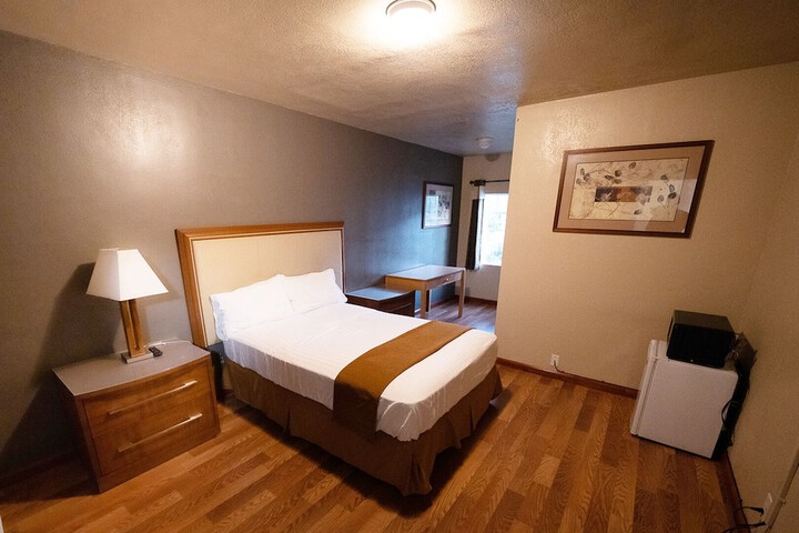 Room 17 of 22