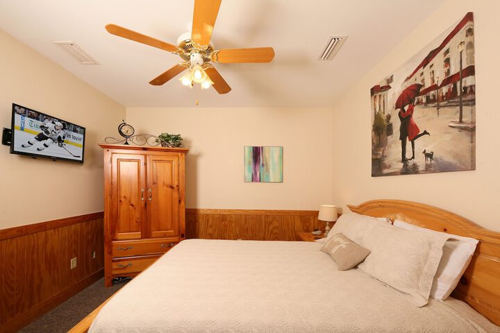 Room 34 of 46