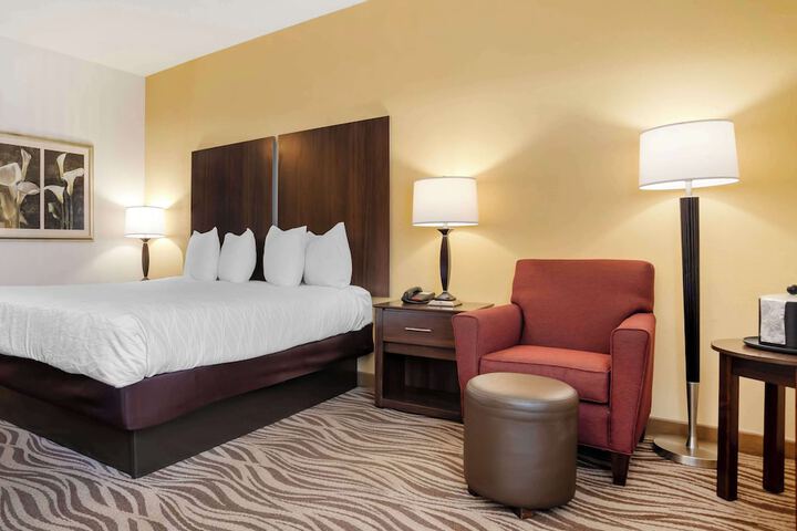 Room 18 of 42