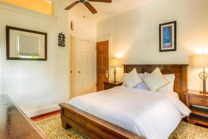Key West Harbor Inn - Adults Only