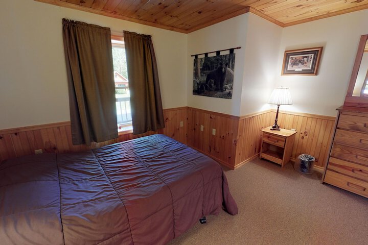 Room 142 of 176