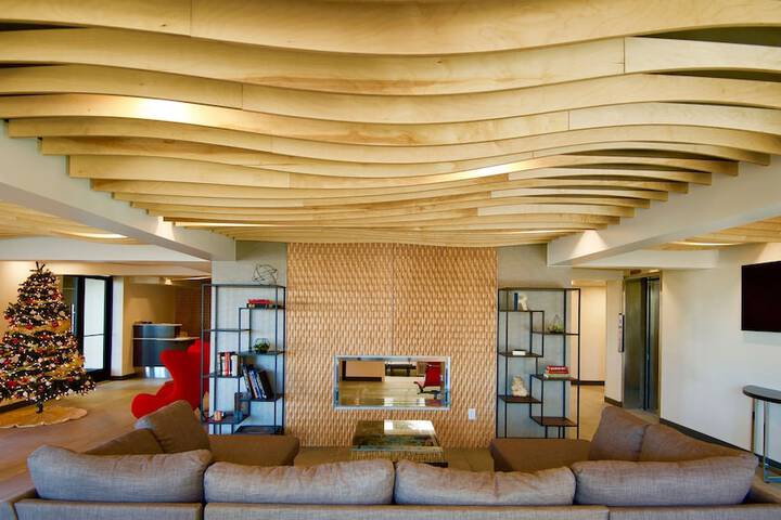 Hotel Interior 18 of 45