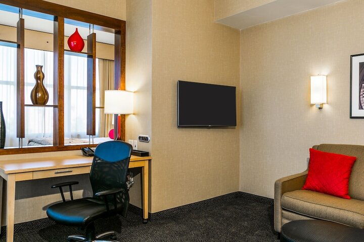 Room 29 of 83
