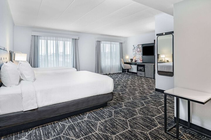 Room 18 of 41