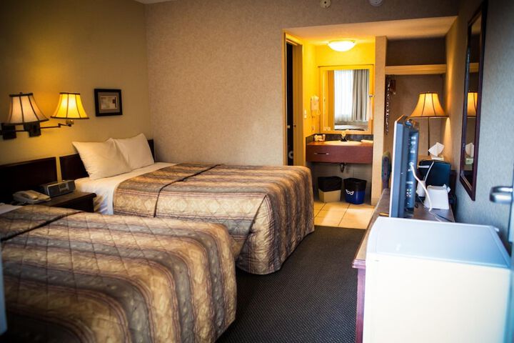 Room 20 of 20
