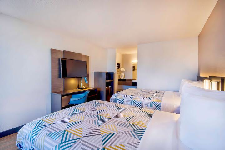 Room 19 of 42
