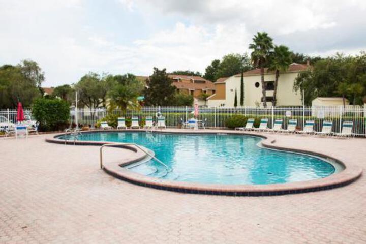 3BR Villa Claremont Holiday Home