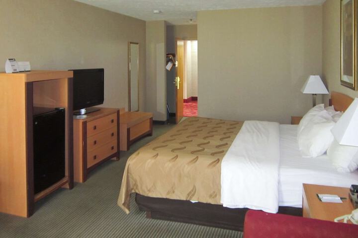 Quality Inn Nashville - Bloomington