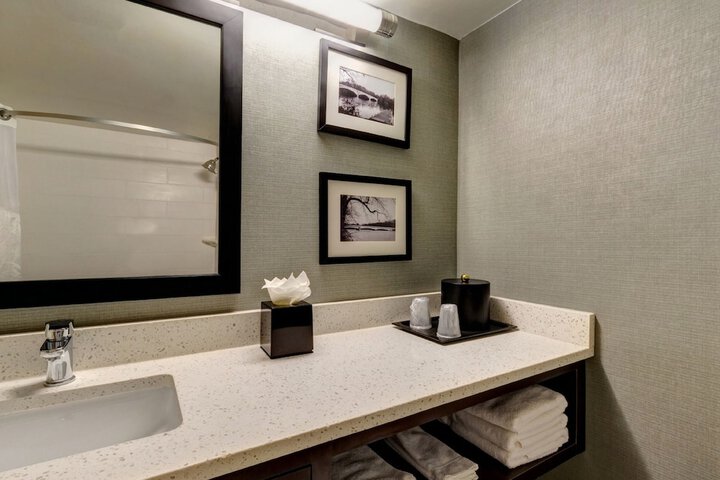 Room 22 of 36