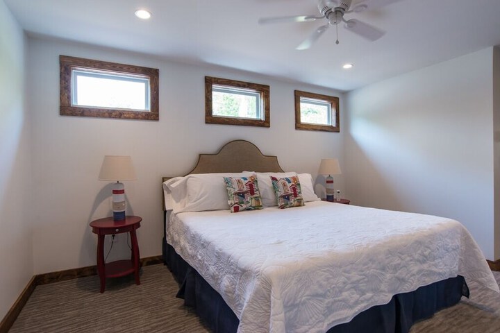 Linekin Bay Resort