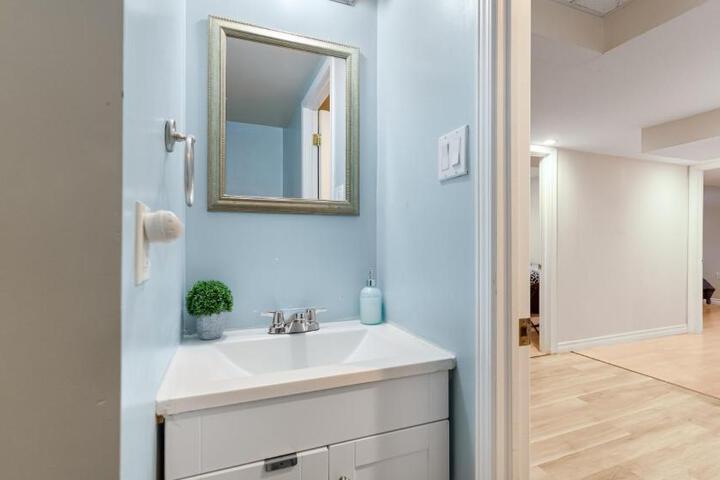 Finished 2 BR Apartment in an Upscale Area of Ajax