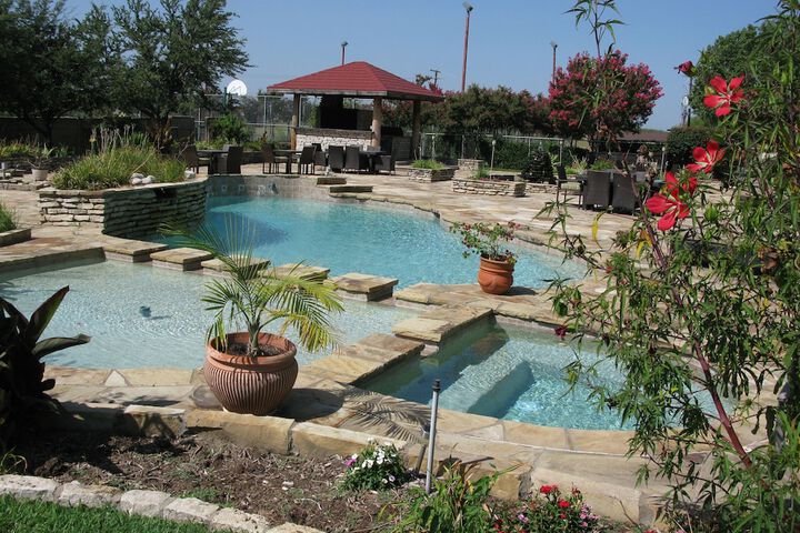 Pool 14 of 79