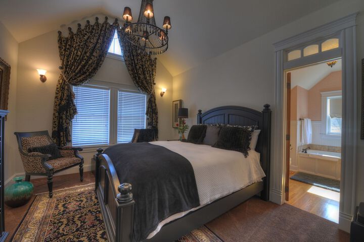 The Victoria B & B