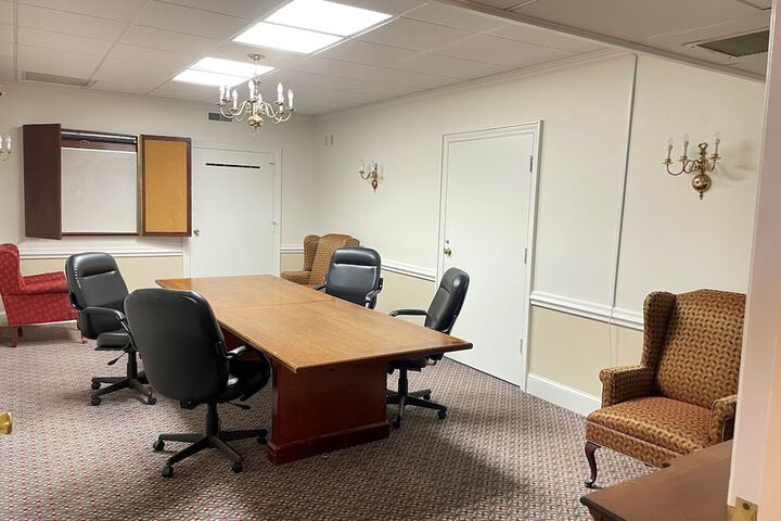 Business Center 45 of 45