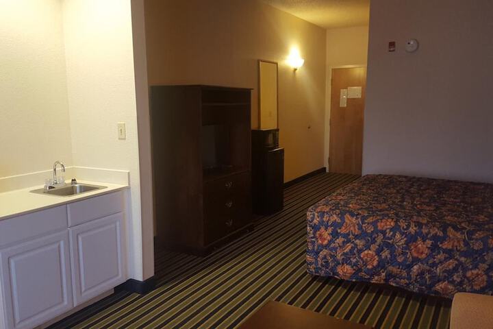 Room 22 of 46