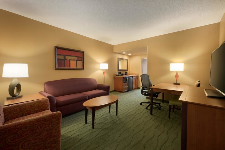 Room 16 of 41