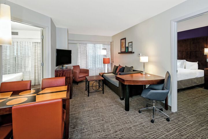 Room 22 of 26