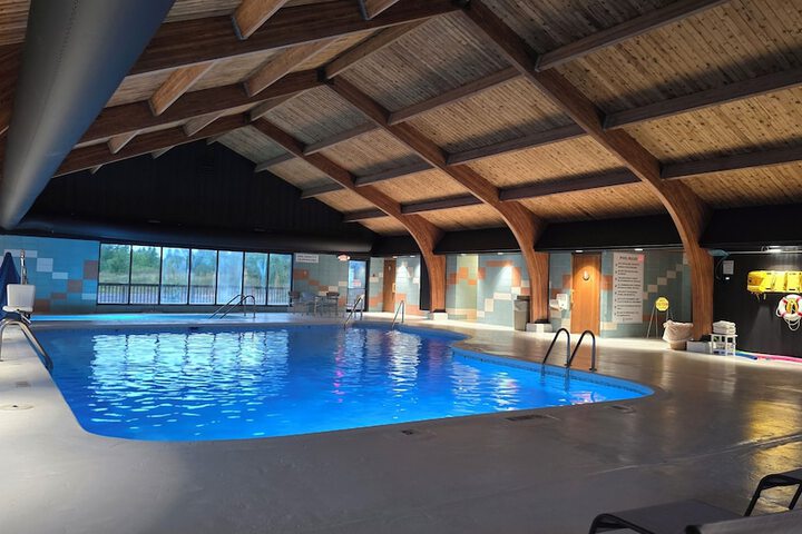 Pool 4 of 40