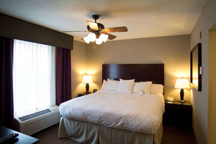 Homewood Suites by Hilton Bloomington