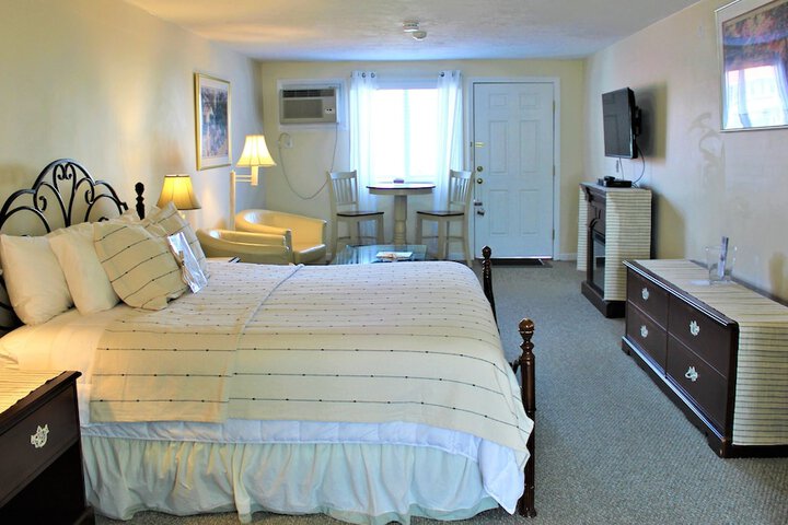 Room 36 of 44