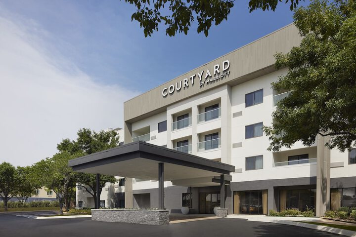 Hotel 3 of 41