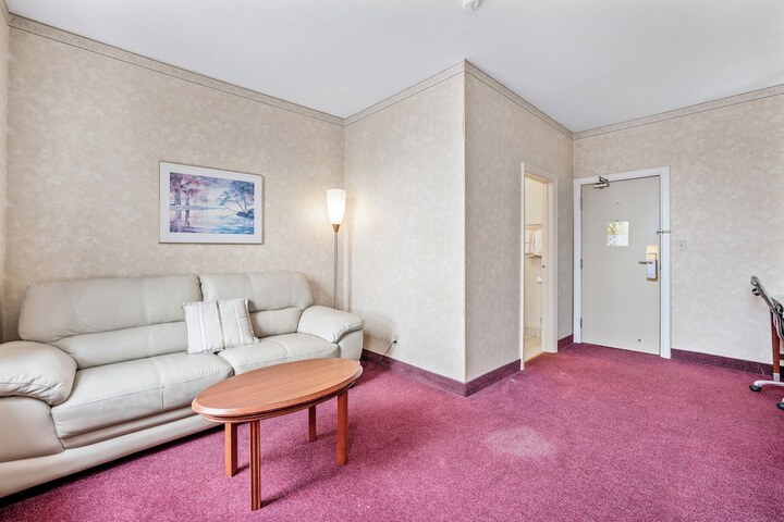 Room 40 of 68