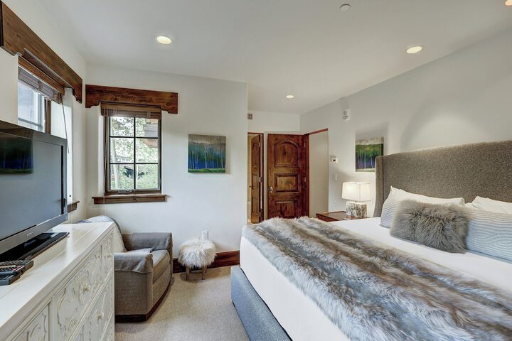The Lodge at Vail a RockResort by Vail Resorts