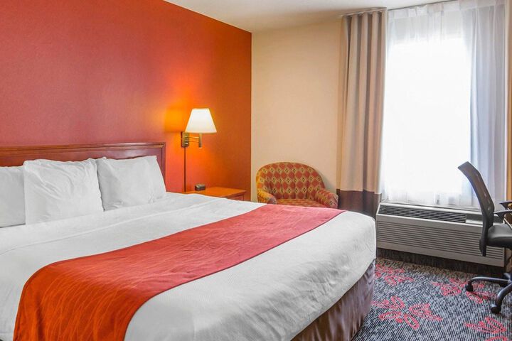 Room 20 of 33