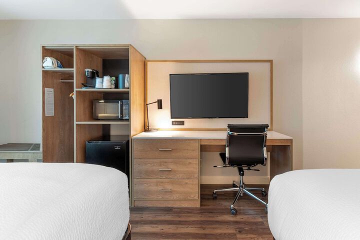 Best Western Plus Rancho Cordova Inn