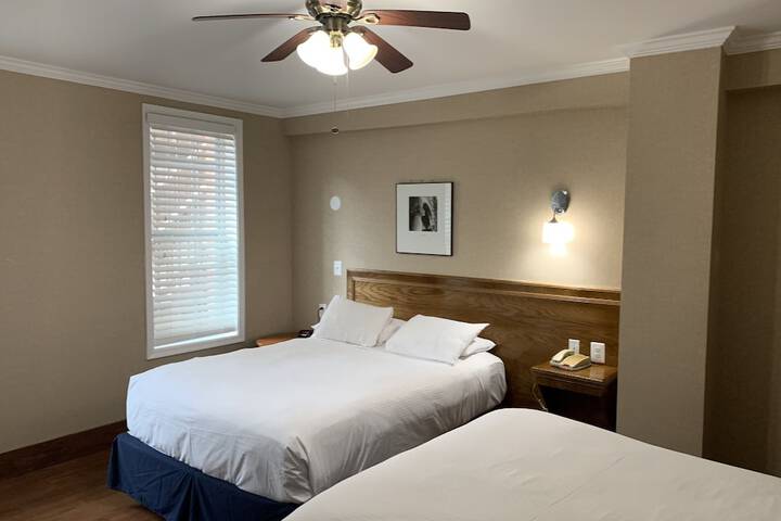 Room 15 of 21