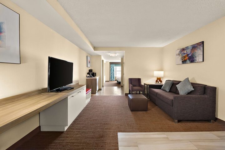Room 41 of 54
