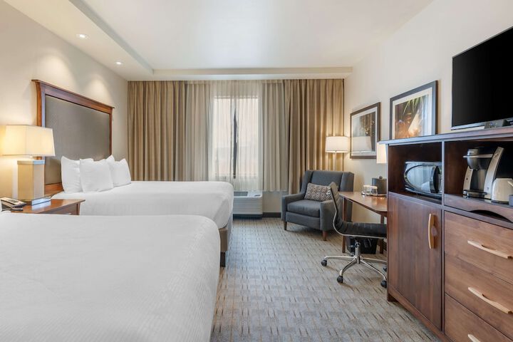 Best Western Premier Boulder Falls Inn
