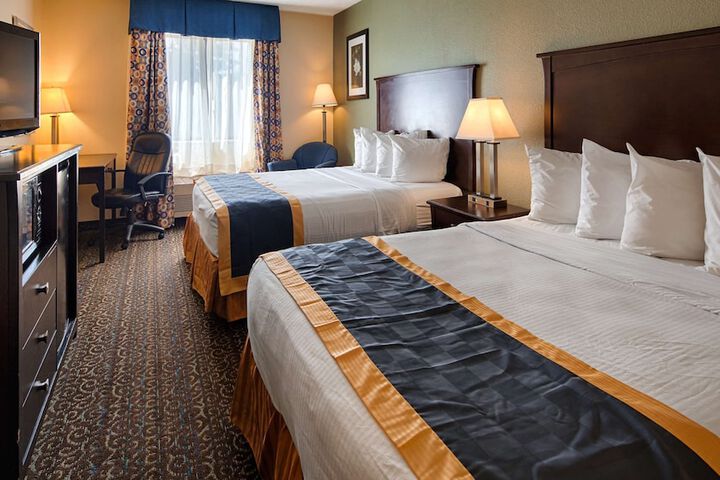 Best Western Mansfield / Bellville