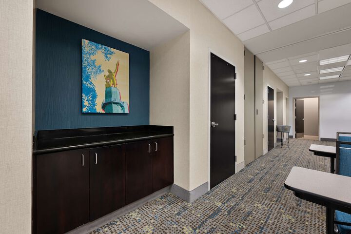 Hampton Inn Birmingham Leeds