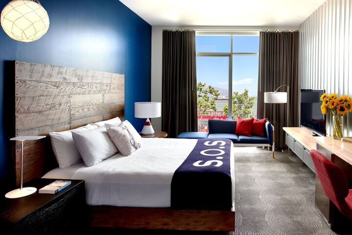 Room 20 of 49