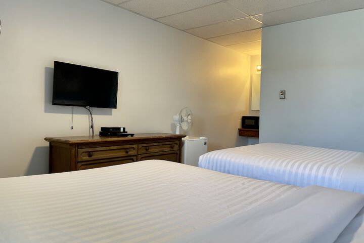 Room 8 of 21