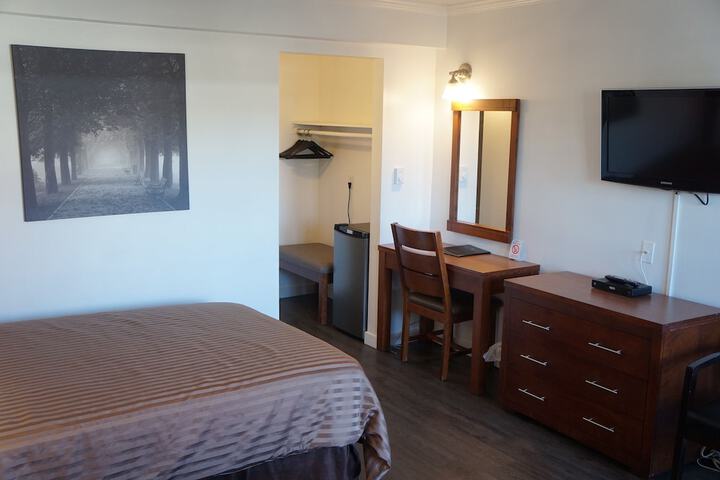 Westward Inn & Suites