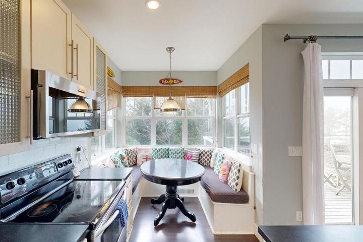 Alder Beach House