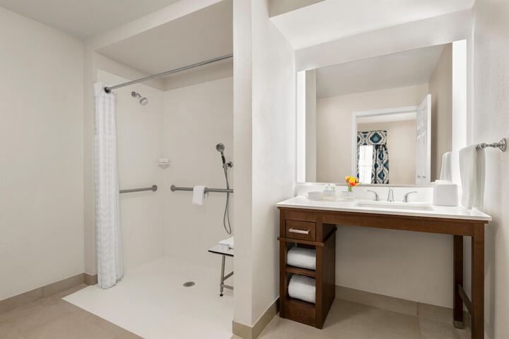 Homewood Suites by Hilton - Fort Myers